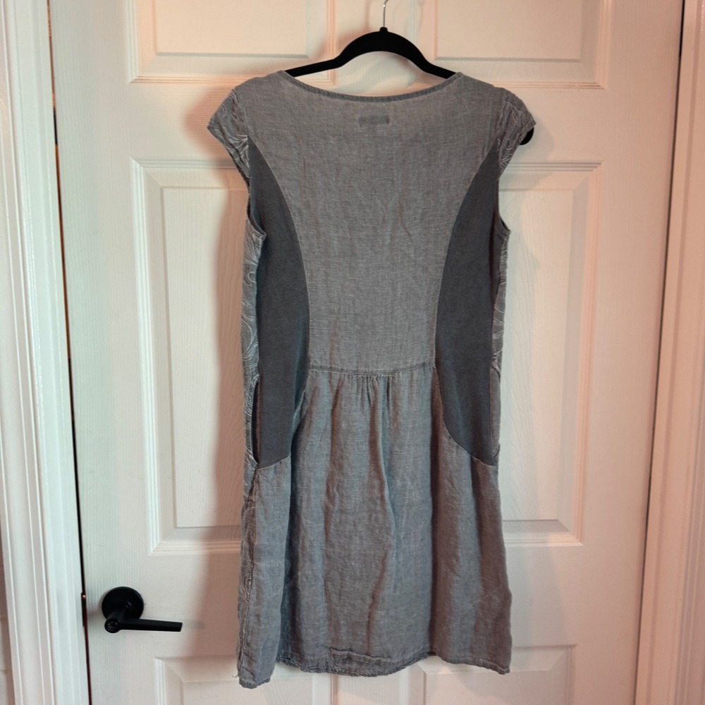 Lina Tomei Dress Womens Medium Gray Linen Embroidered Cap Sleeve Pockets Italy - Picture 2 of 8